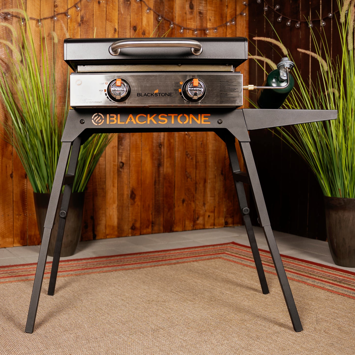 Blackstone 17 and 22 inch Adjustable Griddle Stand 5710